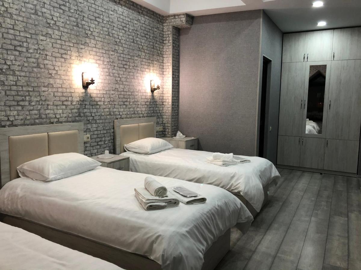 Flamenco Hotel Sisian Екстер'єр фото